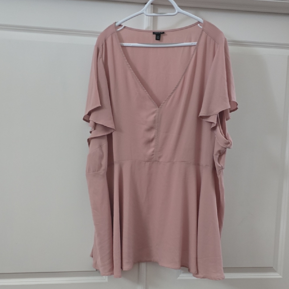 Like New:  Torrid Blush Pink Women's Blouse